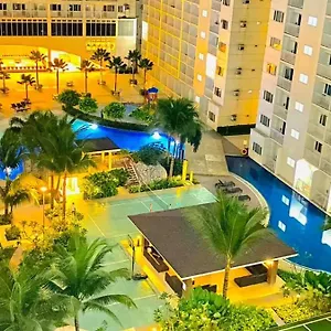  Aparthotel Shore 1 Residences Moa Staycation